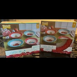 Special Holiday Edition -The Pioneer Woman rimmed Bowl Set